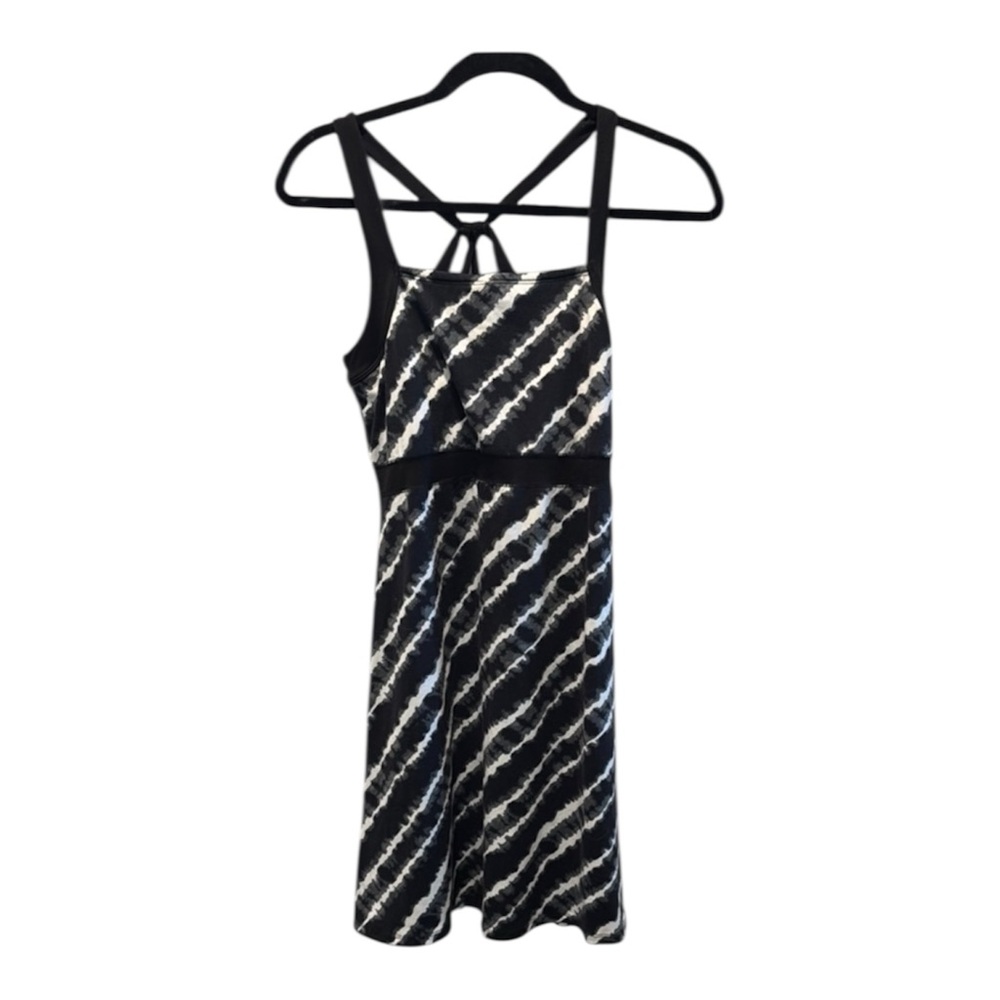 Soybu Black and White Athletic Dress Size Medium
